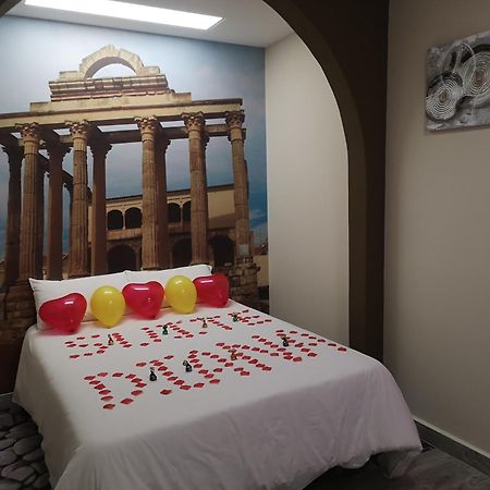 מרידה Eres Emerita "Apartamentos & Suites" מראה חיצוני תמונה