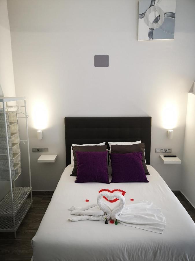 מרידה Eres Emerita "Apartamentos & Suites" מראה חיצוני תמונה