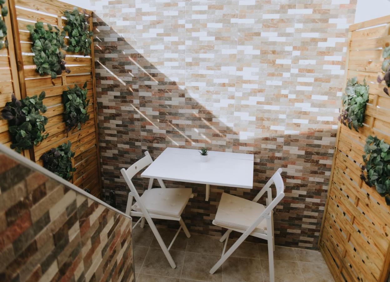 מרידה Eres Emerita "Apartamentos & Suites" מראה חיצוני תמונה
