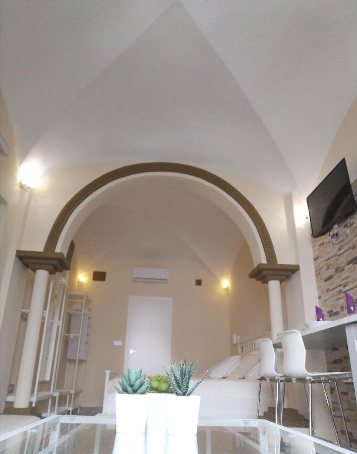 מרידה Eres Emerita "Apartamentos & Suites" מראה חיצוני תמונה